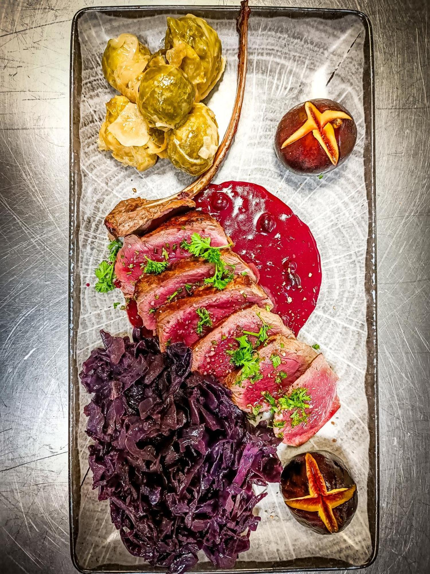 Auberge Du Chateau De Joux La Cluse-et-Mijoux Eksteriør bilde